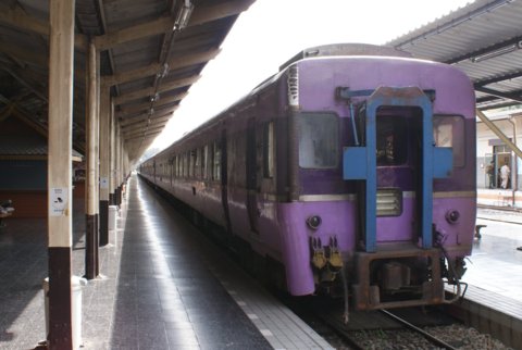 Nattog mellem Chiang Mai og Bangkok. Klik for stort billede. Nattog mellem Chiang Mai og Bangkok