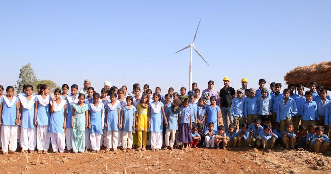 Opvej dit CO2-aftryk ved at spare CO2 andre steder. I dette tilfælde et vindmølleprojekt i Indien. Ophavsret: Orange Mamatkheda Wind Private Limited. Vindmølleprojekt