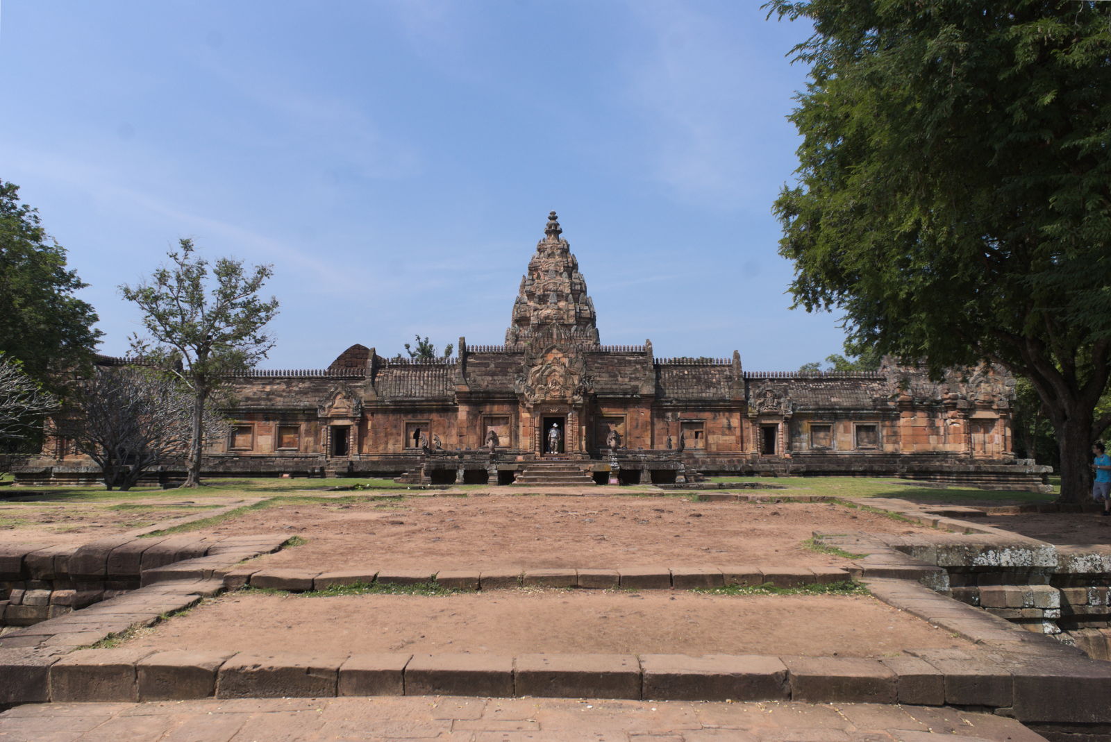 Rester fra det gamle Khmer-rige i Phanom Rung og Prasat Muang Tam
