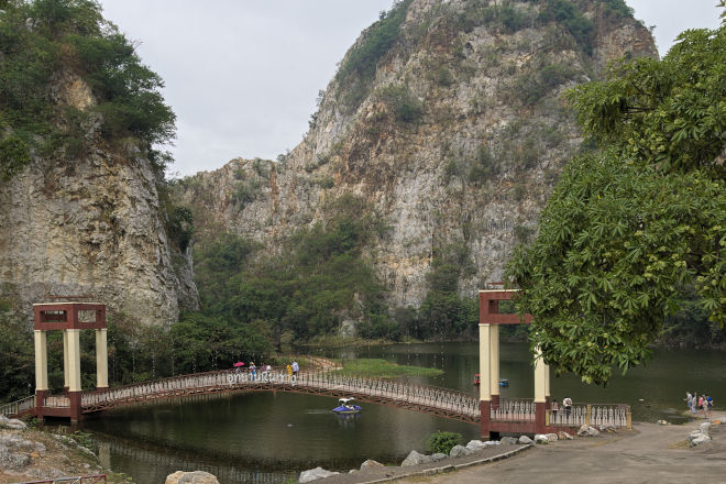 Hin Khao Ngu Park