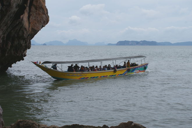 Long-tail boat