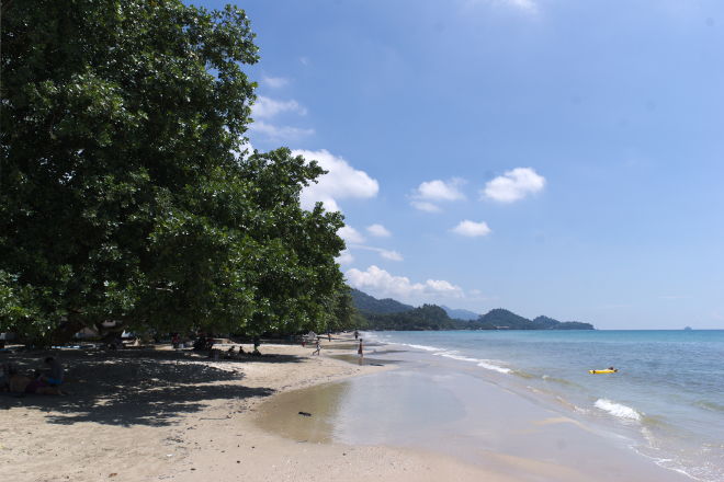 White Sand Beach
