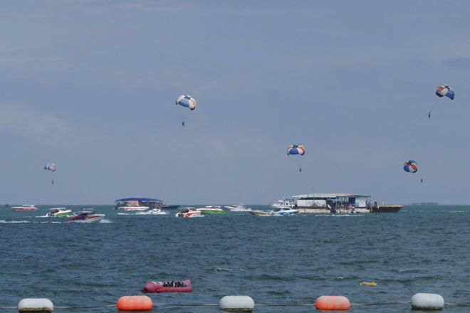 Parasailing i Pattaya