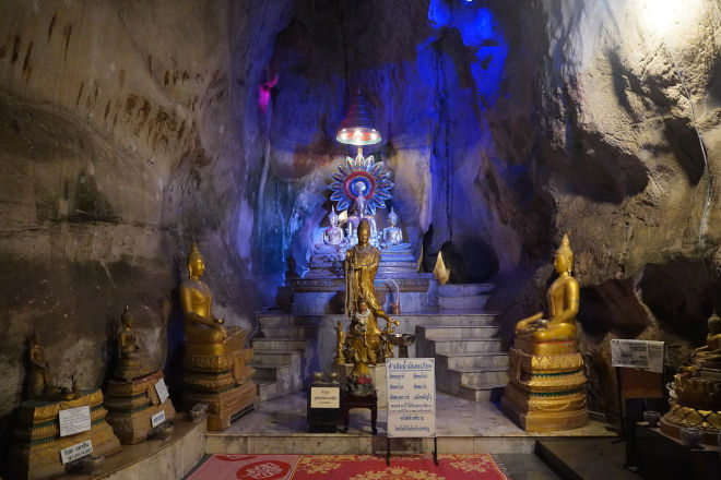 Flot opsatte statuer