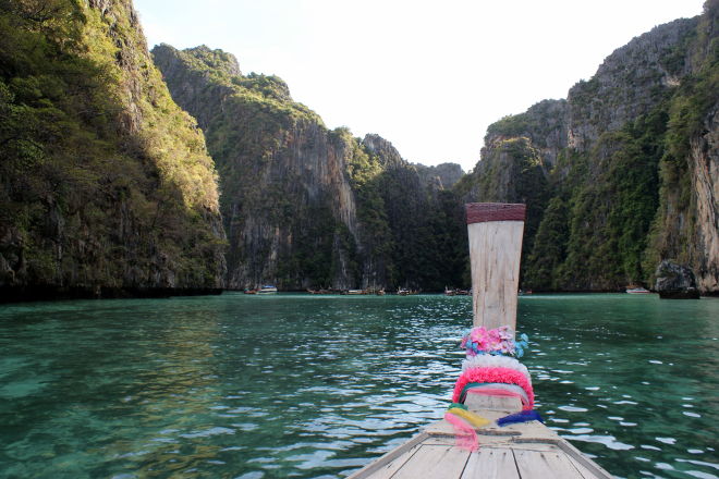 På vej ind i Pileh Bay